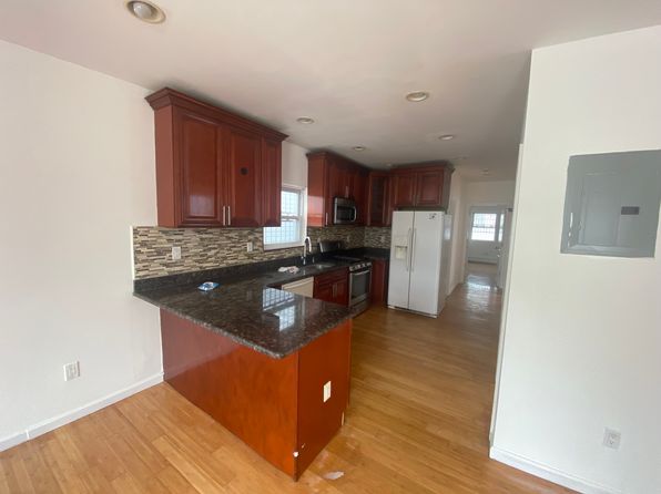 139-29 Glassboro Ave #1