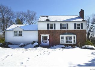 27 Willets Rd, Harrison, NY 10528