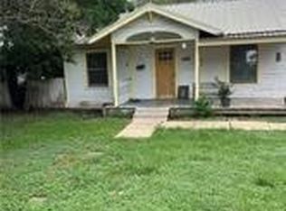 631 W Davilla St, Bartlett, TX 76511