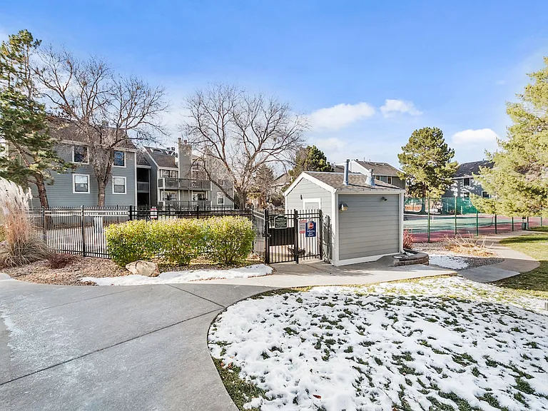 10345 E Peakview Ave #A — Photo 32