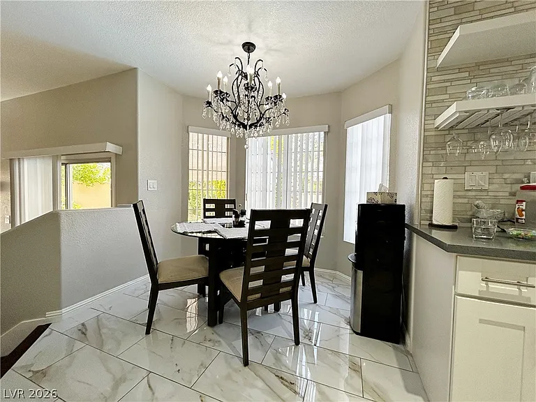 2013 Sedona Creek Cir — Photo 10