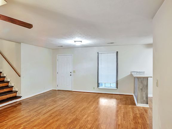 4th image of 3296 Anderson Rd