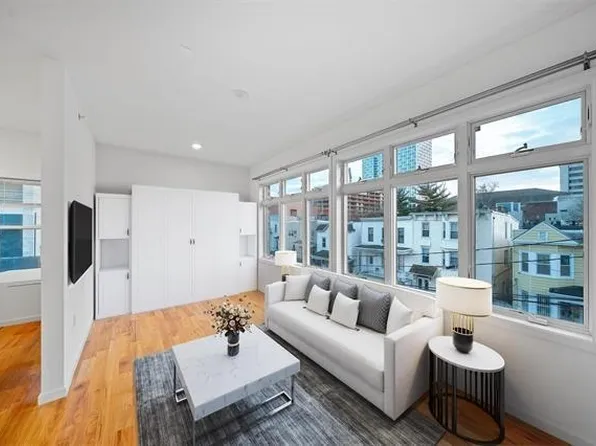 60 Cottage St APT 4B, Jersey City, NJ 07306