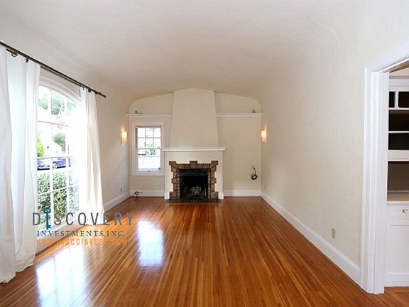 3rd image of 3900 Canon Ave