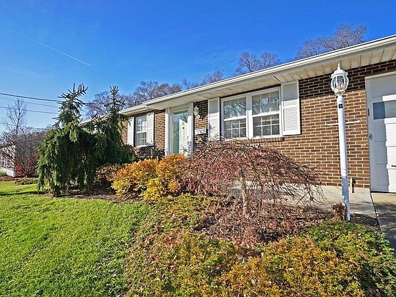 2nd image of 4797 Weber Dr