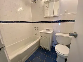 Rented by Manhattan Spaces