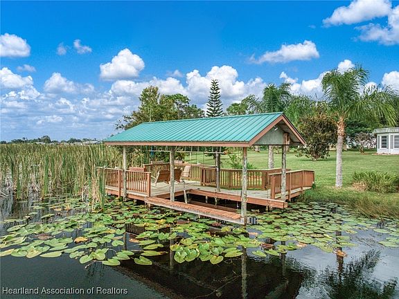 3rd image of 112 Sunfish Ln