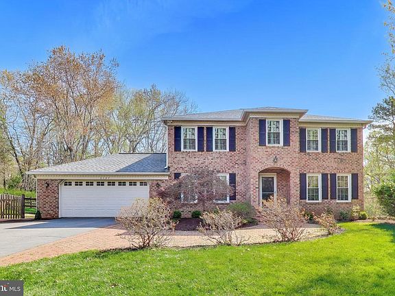 2nd image of 3137 Hunt Rd