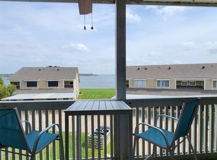 162 April Point Dr S, Montgomery, TX 77356