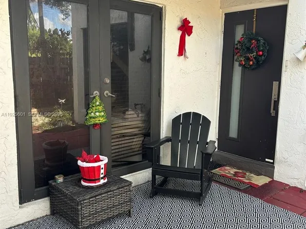 7100 SW 112th Pl, Miami, FL 33173