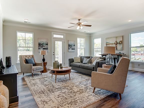 These photos are representative of this floor plan, but all options may not be available in every co