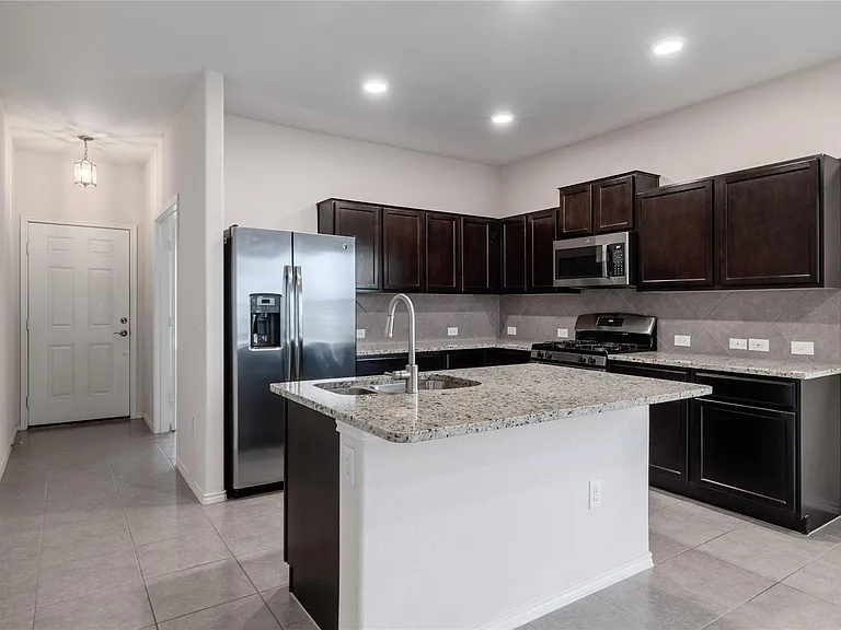 5700 Eden Dr — Photo 9