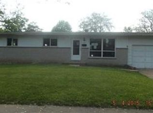 2255 Orleans Ln, Florissant, MO 63031