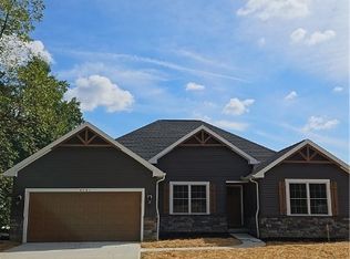 9741 State Rd, North Royalton, OH 44133