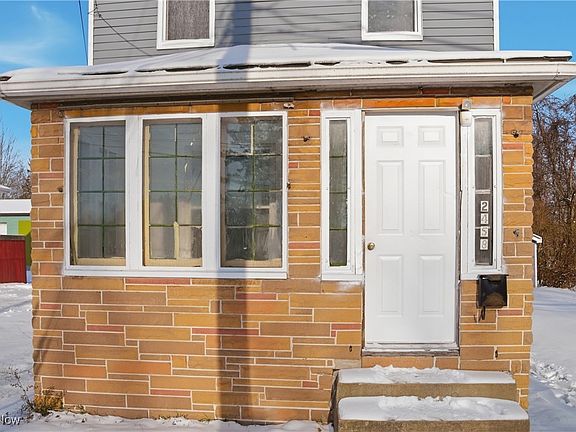 2nd image of 2458 Vestal Rd