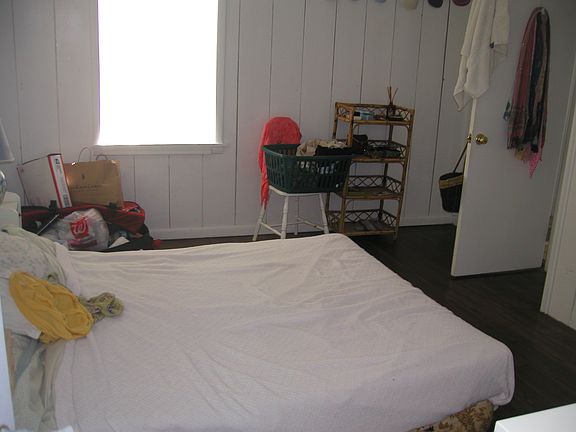 2nd image of 18 Locust Ave