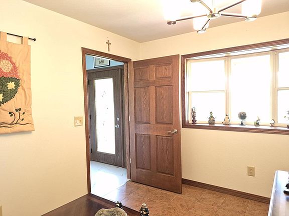 4th image of 12050 WREN ROAD