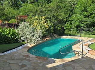 1706 Hollow Creek Ct, Garland, TX 75040
