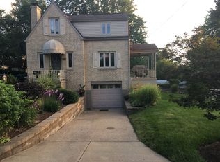 208 Cambridge Rd, Bethel Park, PA 15102