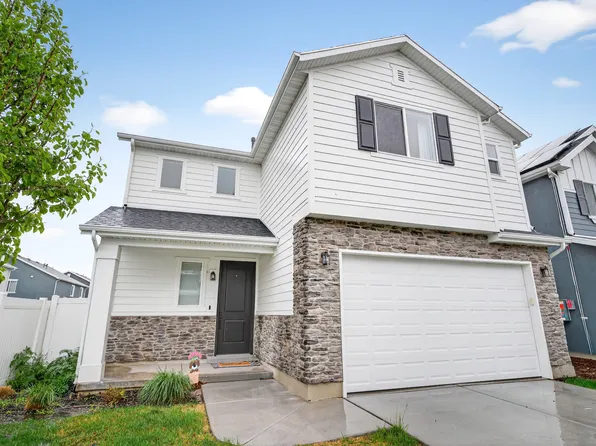 1935 W Parkview Dr, Syracuse, UT 84075