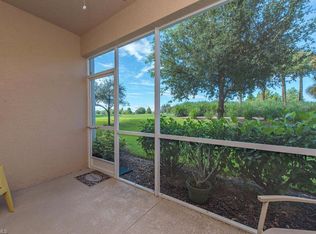 2690 Cypress Trace Cir APT 3215, Naples, FL 34119