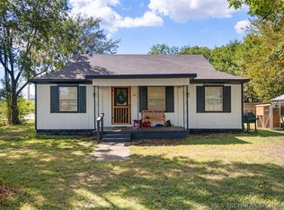 101 W McKennon Rd, Calera, OK 74730