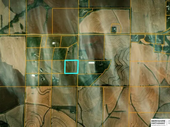 846 Freedom Ridge Rd, Yutan, NE 68073