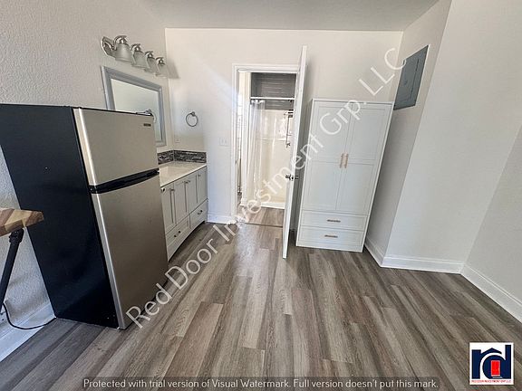 4th image of 3738 S Atlantic Ave #5