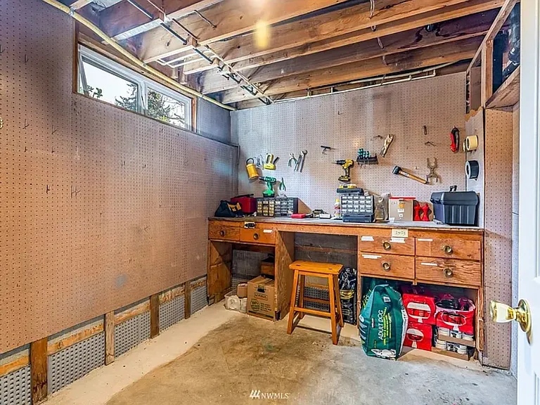 233 SW 189th Pl — Photo 24