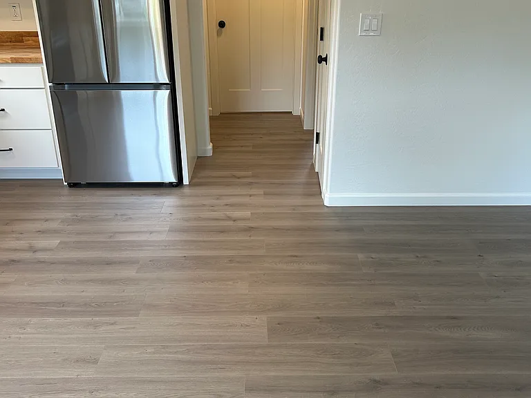 1048 Whipple St #D — Photo 15