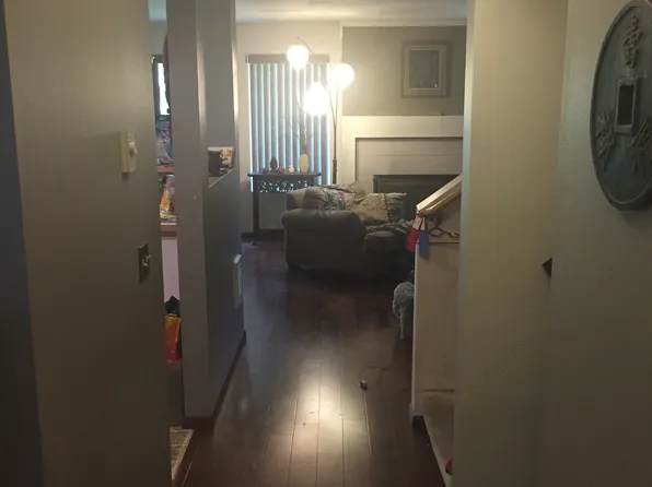 5525 S 231st Pl #12-2, Kent, WA 98032