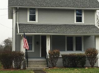 2130 Newton St, Akron, OH 44305