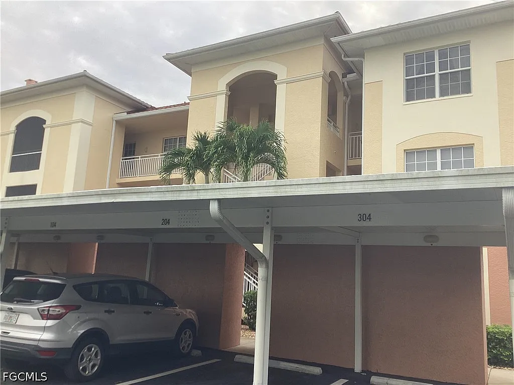 2 bed, 2.0 bath, 1646 sqft, $2,300 — Photo 3