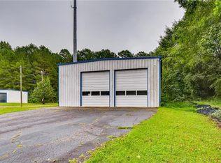 973 Sheppard Rd, Stone Mountain, GA 30083