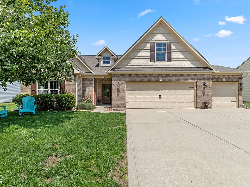 1st image of 2494 Burgundy Way
