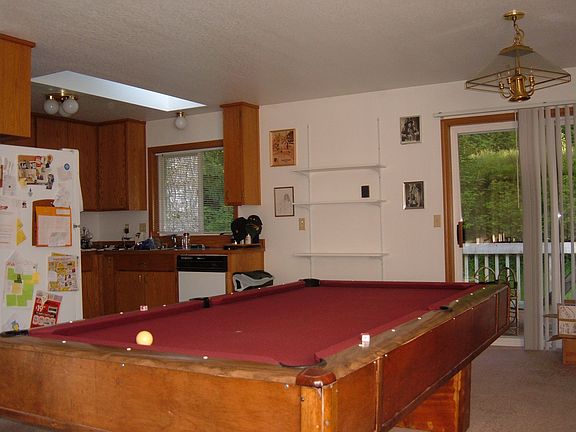 3rd image of 165 Polo Park Dr