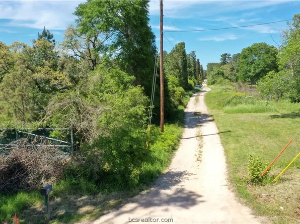 5745 County Road 302, Navasota, TX 77868