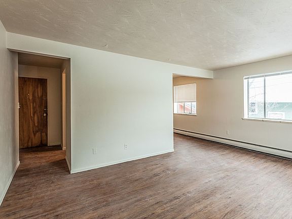 4th image of 1500 12th Ave APT 304