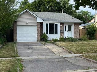 28 Brooksbank Cres, Ajax, ON L1S 3R7