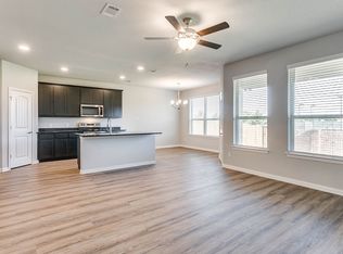 5512 McLanahan Ln, Crowley, TX 76036