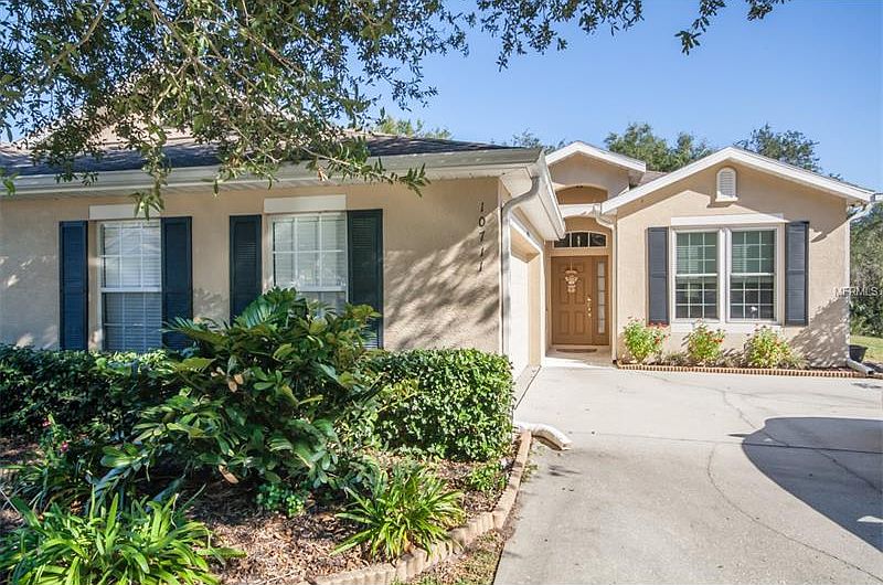 1st image of 10711 Ashford Oaks Dr