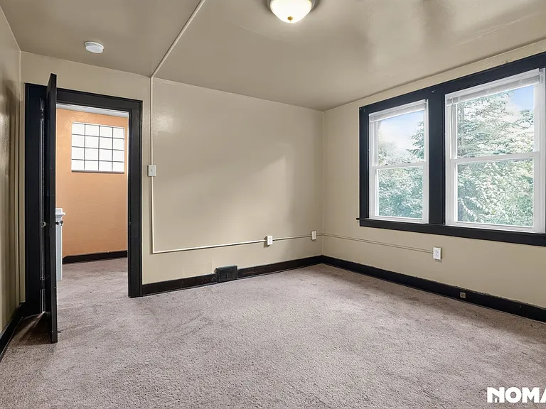 523 Ridge Ave — Photo 29
