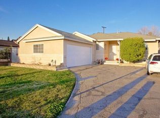 10840 Vena Ave, Mission Hills, CA 91345