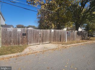 5810 Jefferson Heights Dr, Capitol Heights, MD 20743