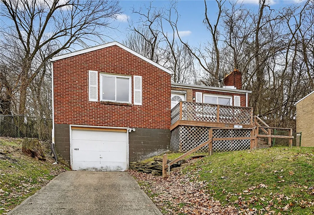 425 Idlewood Rd photo 1