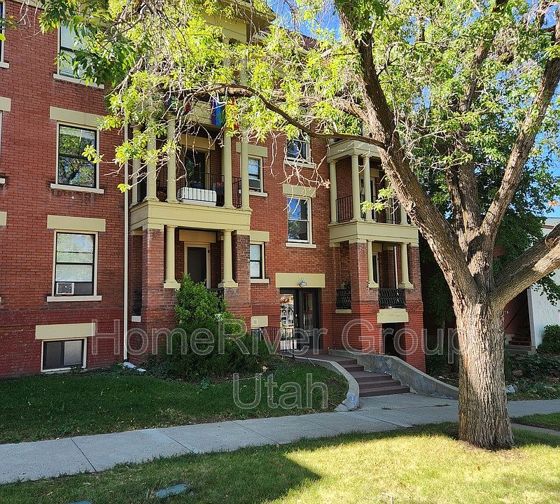 1st image of 1268 E 200 S #10