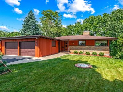 1015 Charles STREET, Watertown, WI, 53094