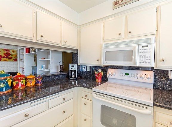 4th image of 22739 Nadine Cir Unit B