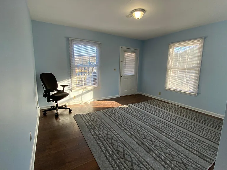 1182 Lula Ln — Photo 3