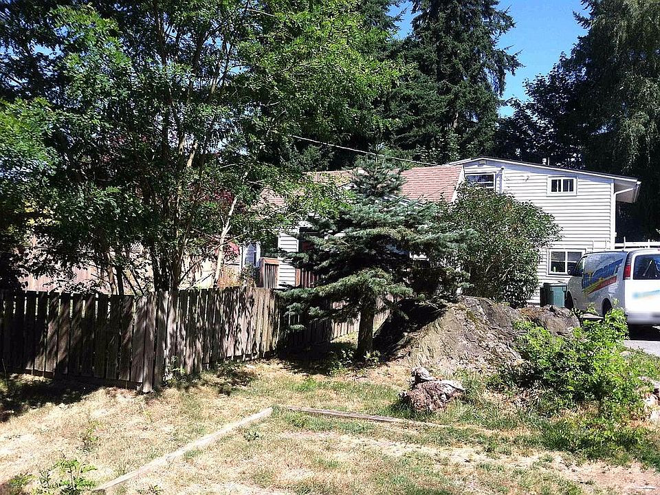 2nd image of 2008 NE 102nd St